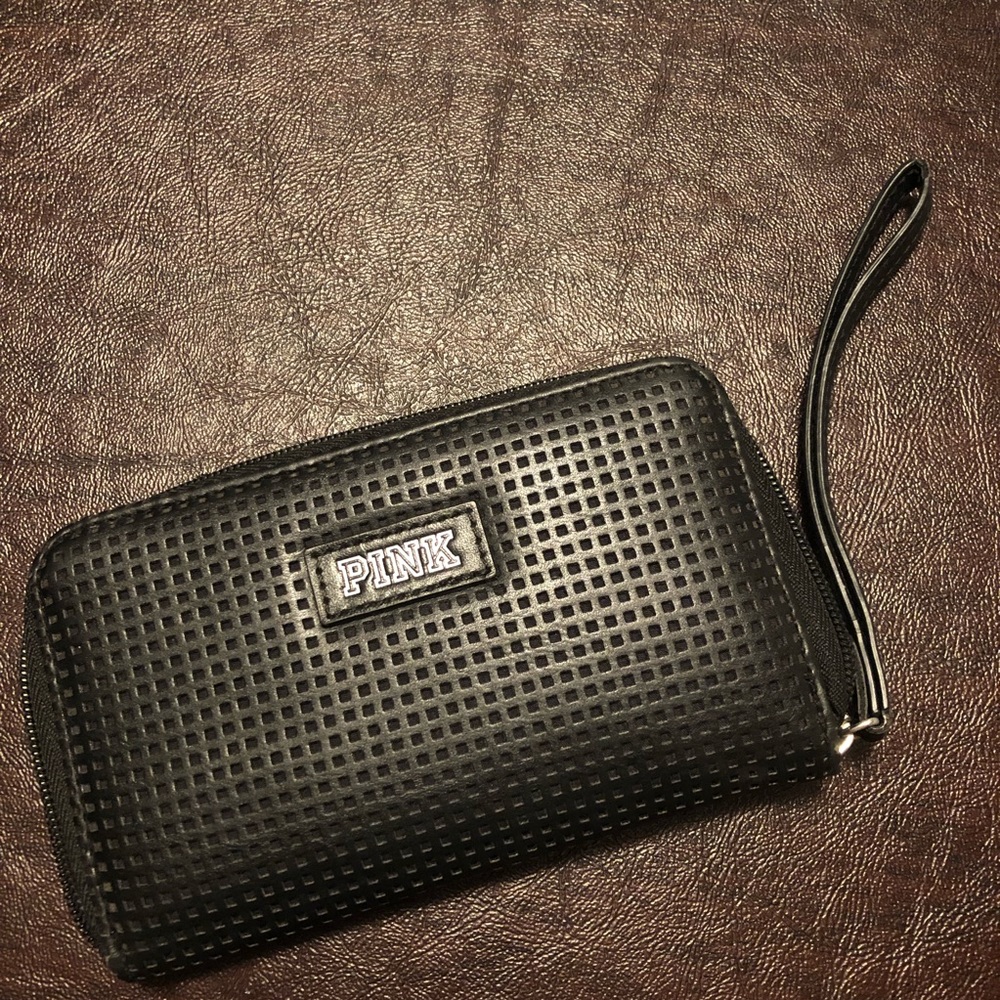 VS PINK wristlet